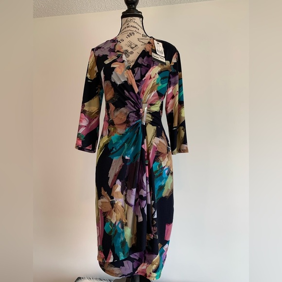 Multicolor Abstract Print Dress - Picture 2 of 7